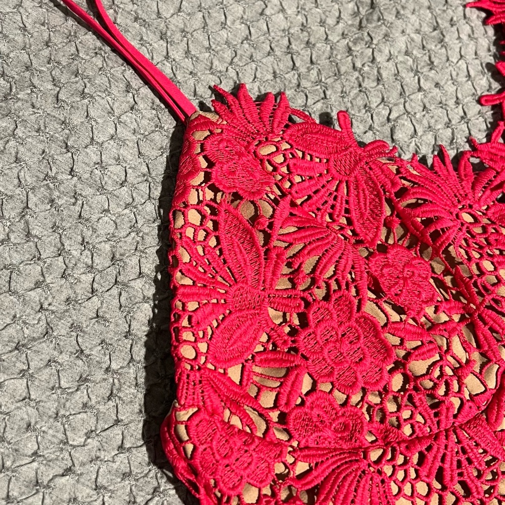 Bardot Strapless Red Floral Lace Dress - Picture 13 of 16